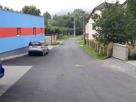 Rekonštrukcie ciest Za most, Na Paseku, Na kalváriu, Rožkov Potok, Zastávky autobusov,
                            Okolo ihriska