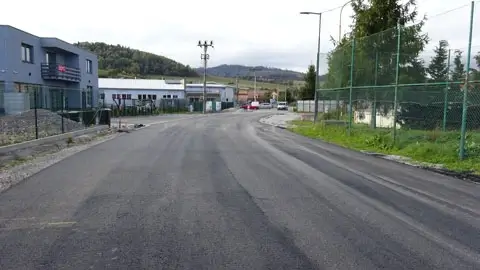 Rekonštrukcie ciest Za most, Na Paseku, Na kalváriu, Rožkov Potok, Zastávky autobusov,
                            Okolo ihriska